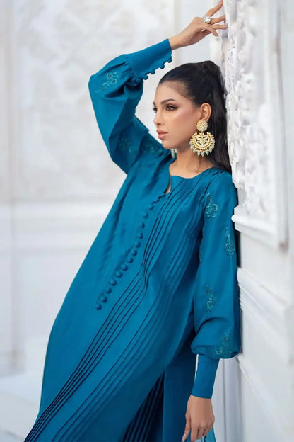 Nimra Kashif - AK Galleria
