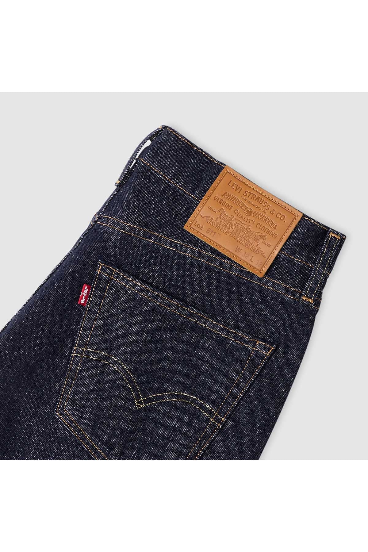 Levi's