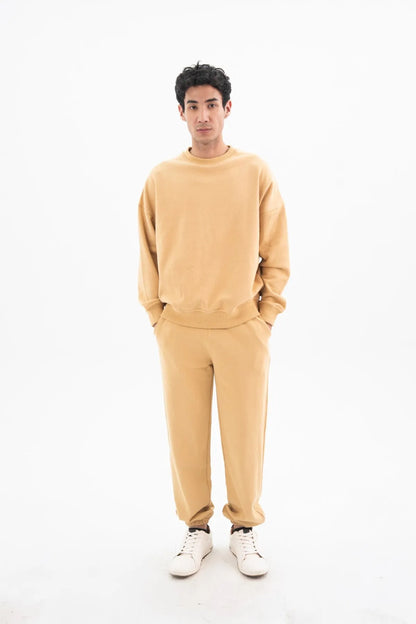 Wheat crewneck sweatshirt and matching sweatpants set, long sleeves, elastic cuffs
