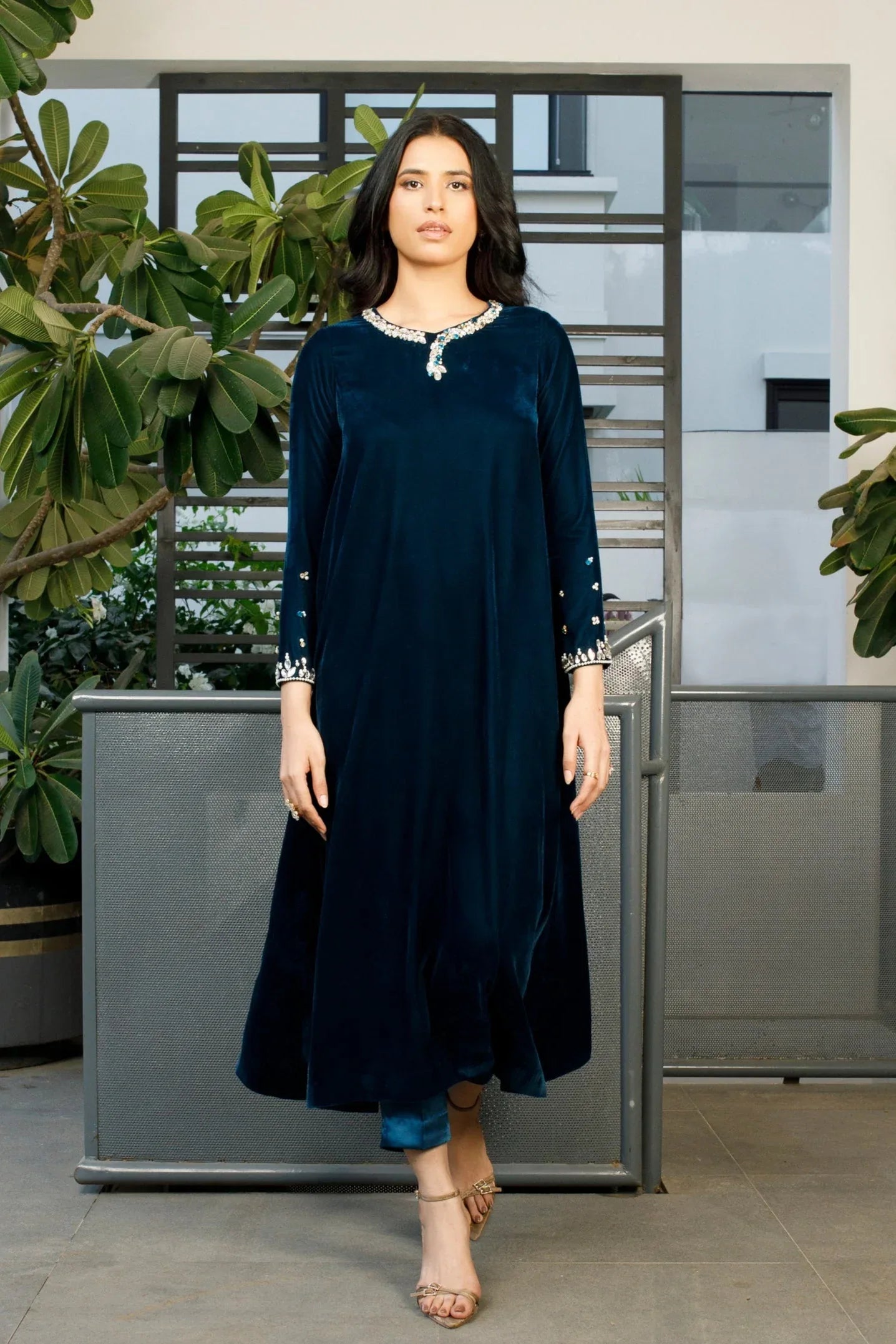 Velour - AK Galleria