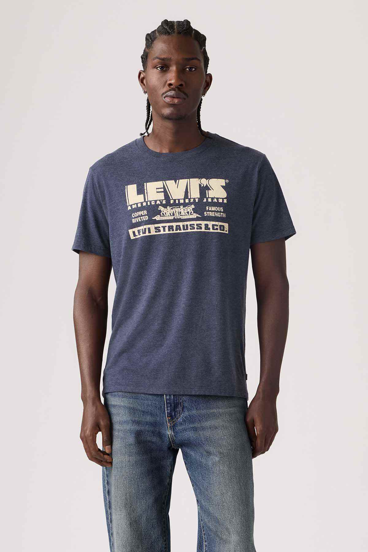 Levi's blue T-shirt with large front Levi's logo print