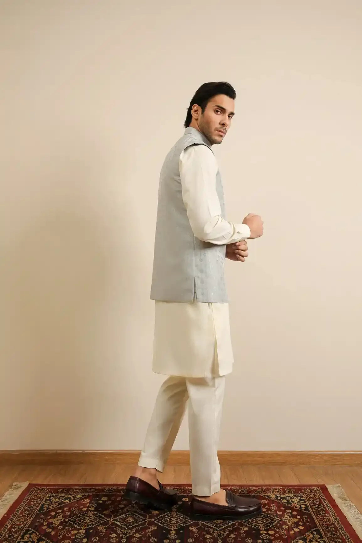 MURAQSH - AK Galleria