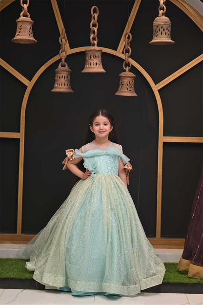 Qurratulain saqib - AK Galleria