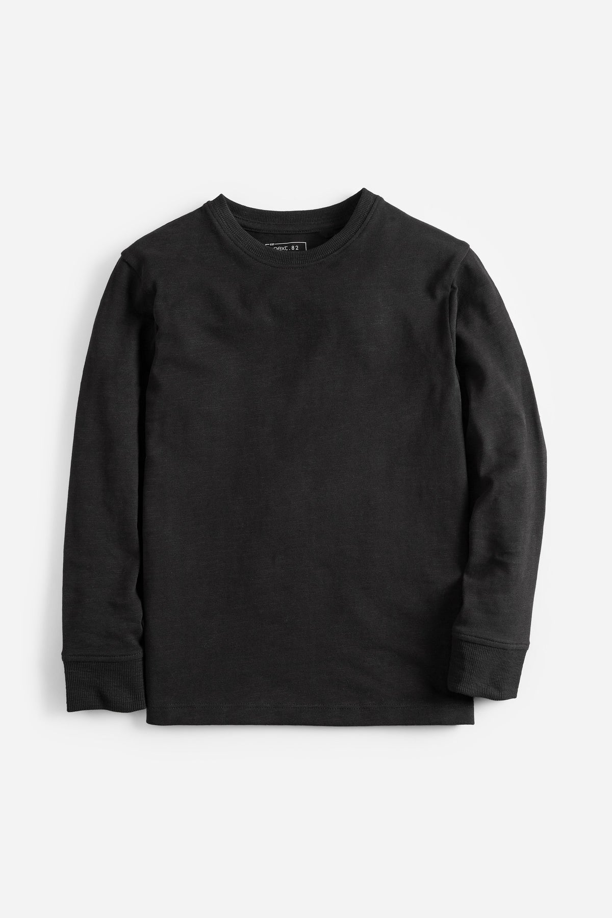 Black crewneck long-sleeve T-shirt