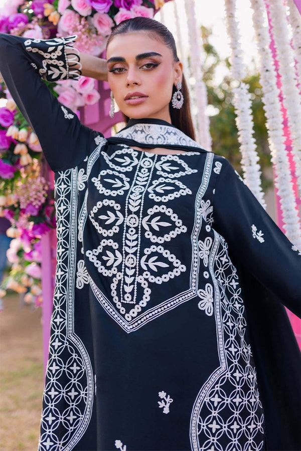 Nimra Kashif - AK Galleria