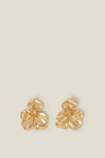 Accessorize - AK Galleria