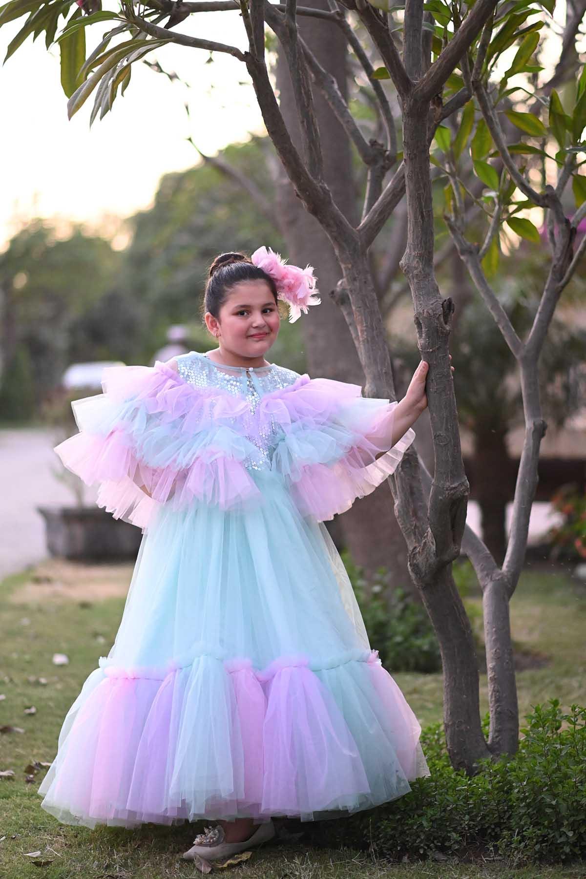 Qurratulain saqib - AK Galleria