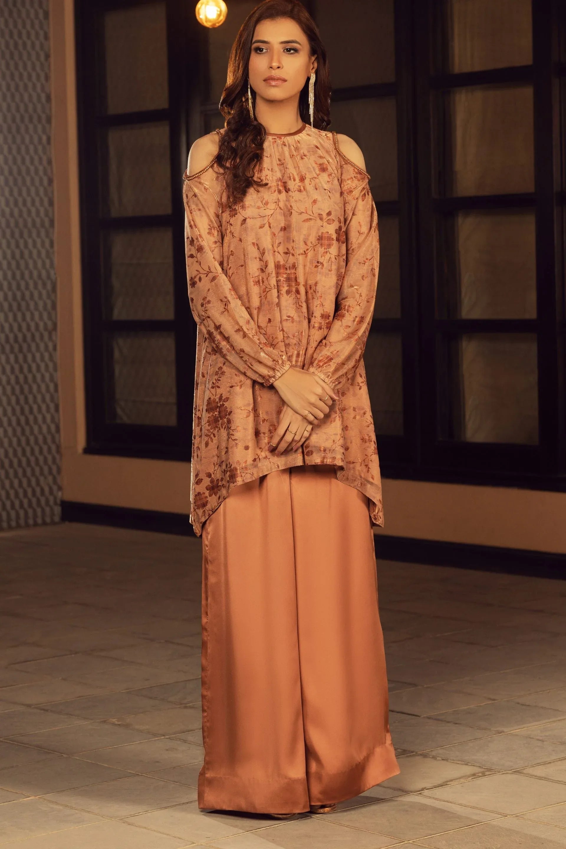 Velour - AK Galleria