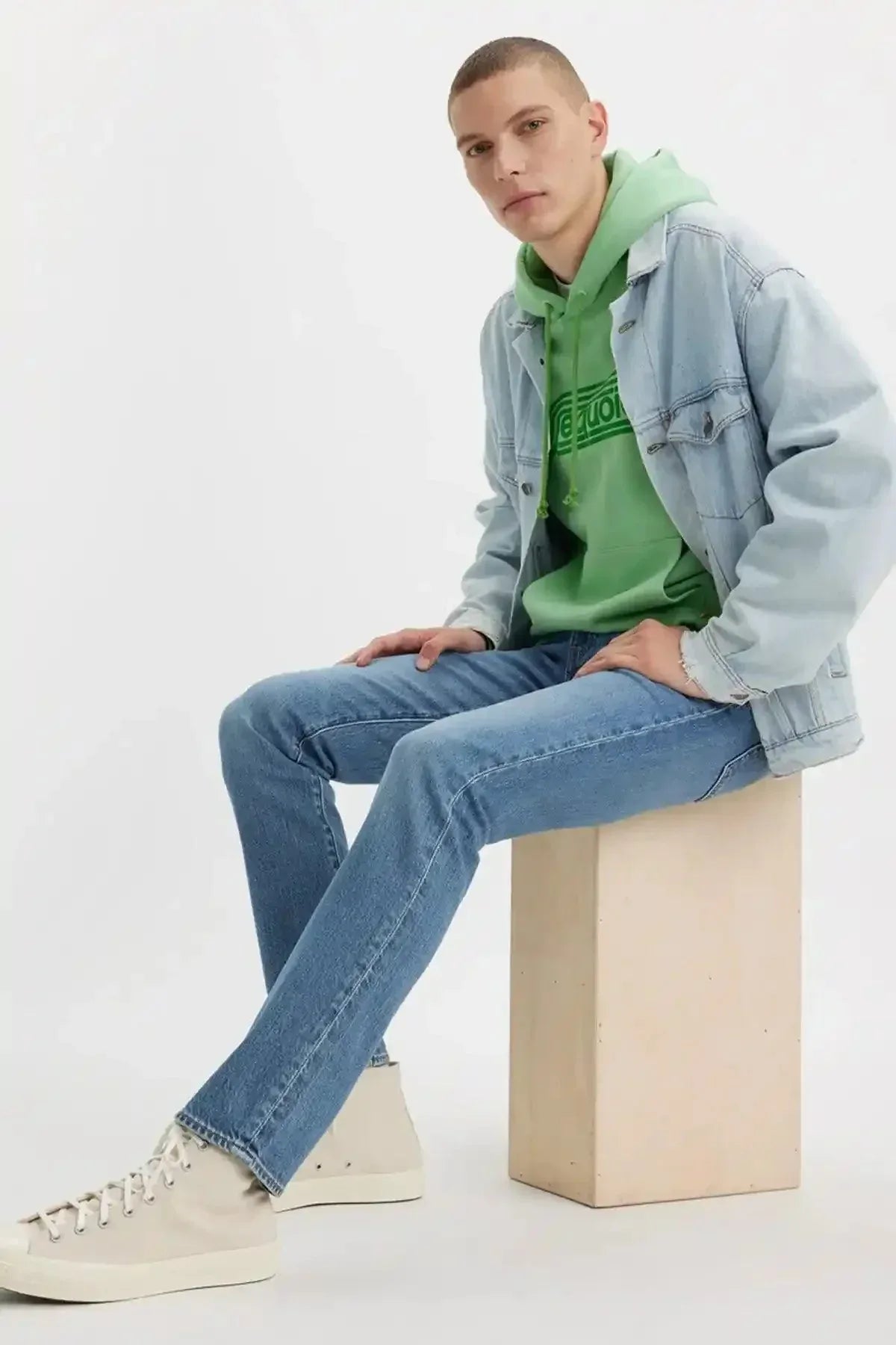 Levi's - AK Galleria