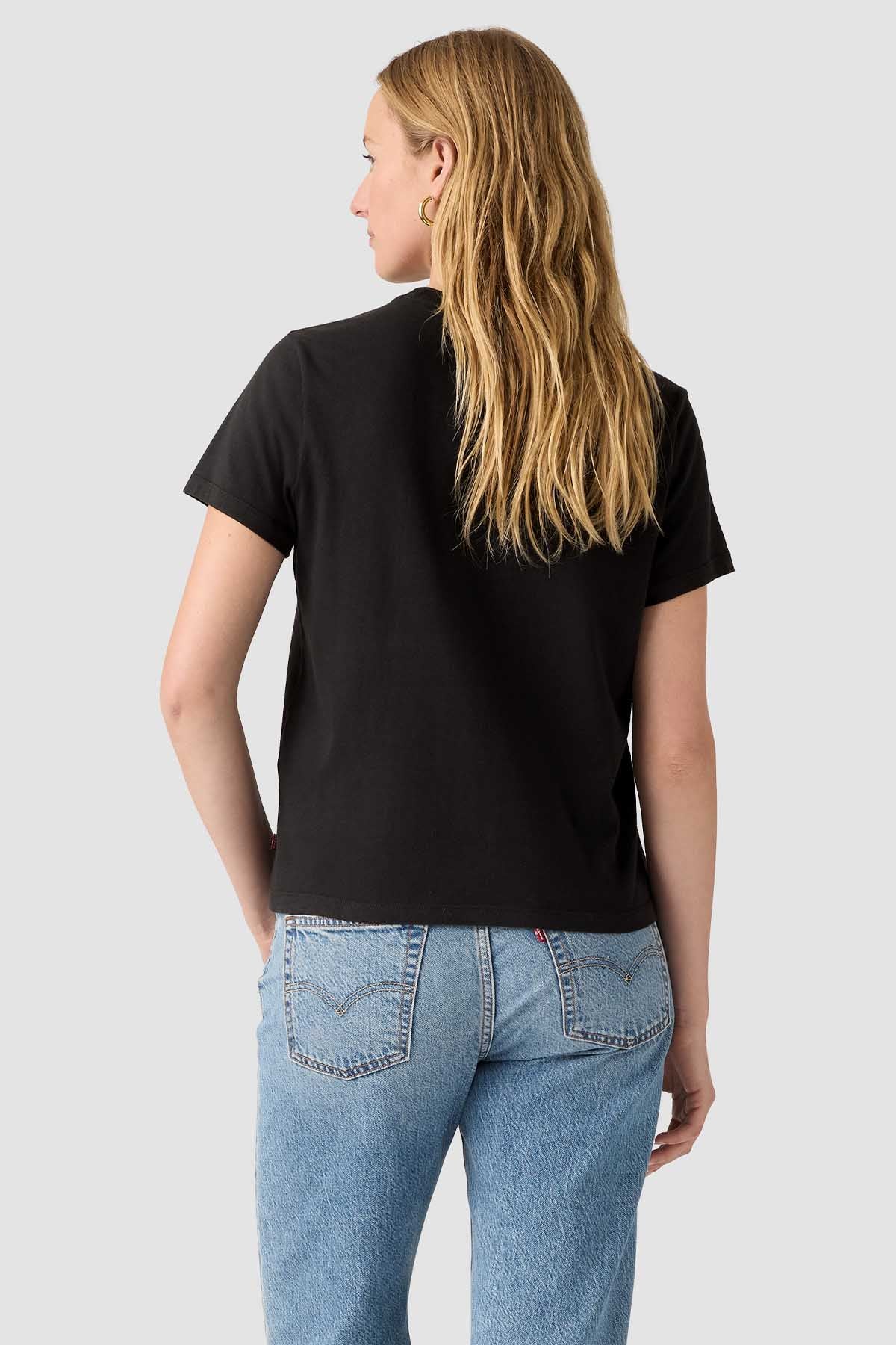 Levi's