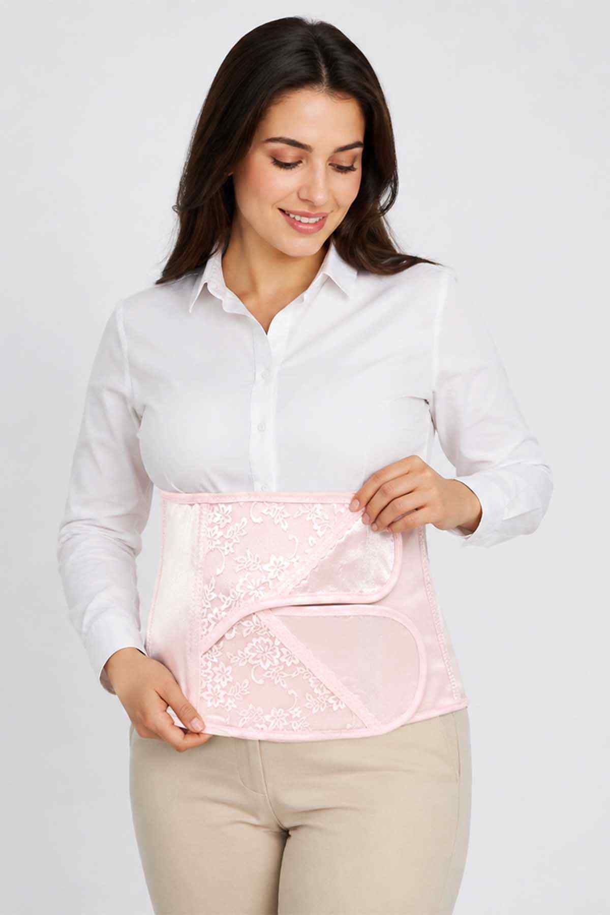 Pink child bib apron with lace front panel and scalloped trim
