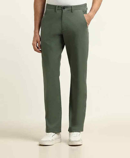 Fitted stretch chinos in dark olive, flat front, button closure, straight leg