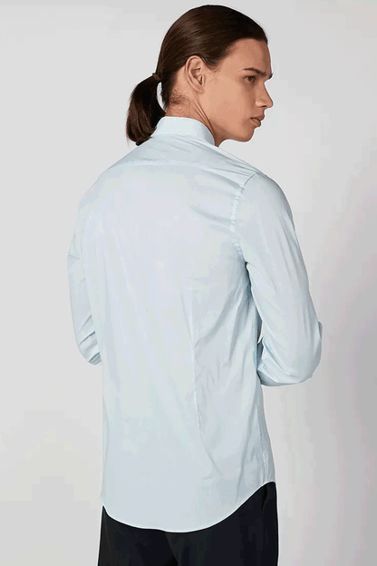 Splash shirt in light blue, long-sleeve button-up shown from back