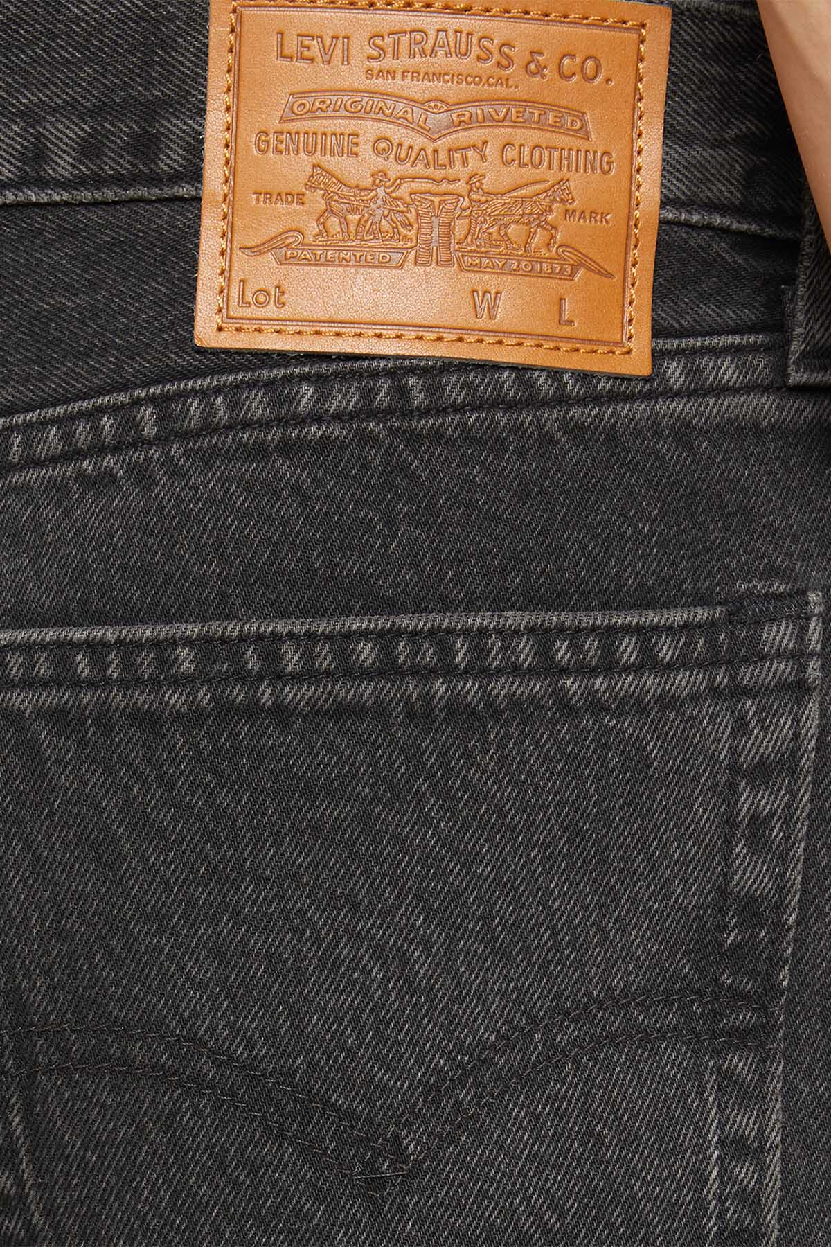 Levi's