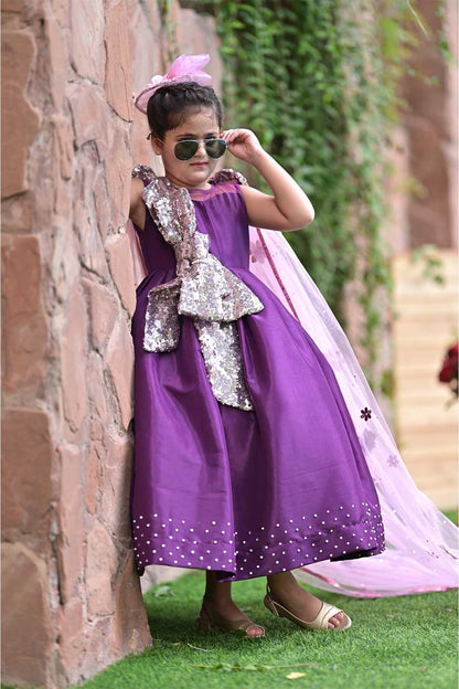 Qurratulain saqib - AK Galleria