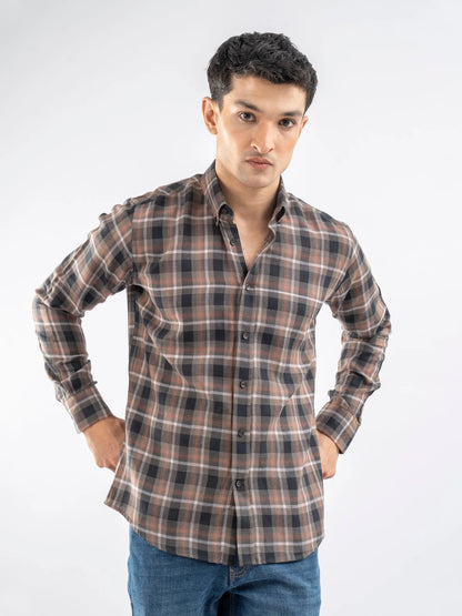 Men's plaid cotton button-up shirt, collared neckline and long sleeves