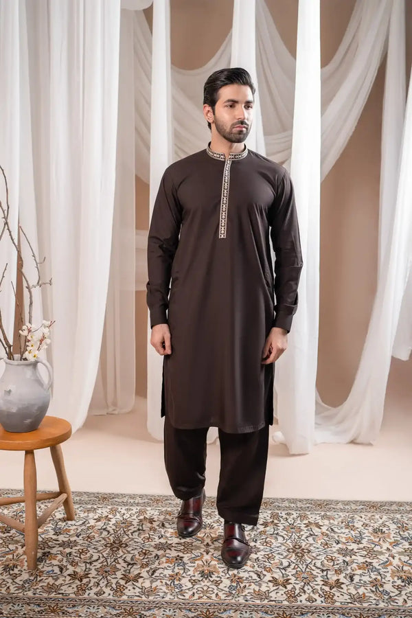 Pakistani readymade men's shalwar kameez suits