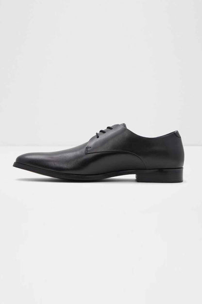 Black leather lace-up oxford shoes, side view, low block heel