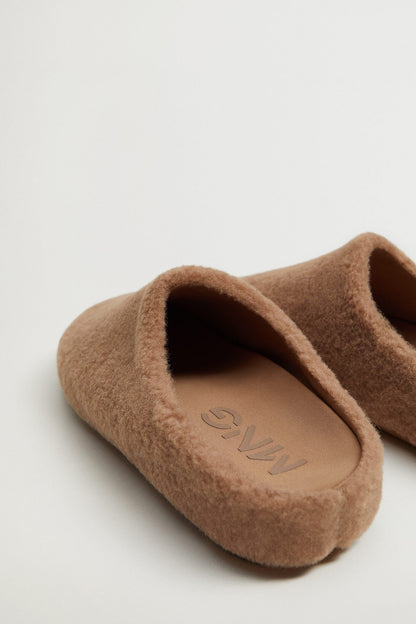 MANGO medium brown slip-on slippers with logo on insole