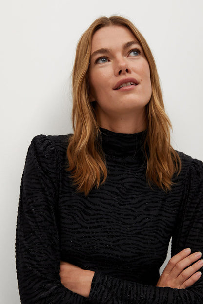 alt