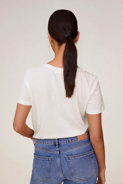 Off-white T-shirt with short sleeves and crew neck, plain back