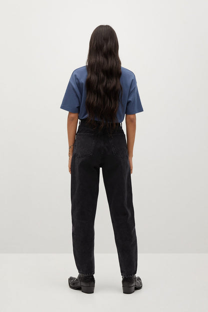 Blue crew-neck short-sleeve T-shirt back view with black jeans