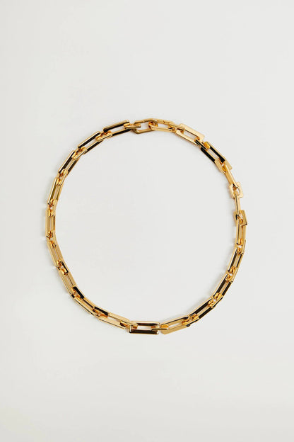 Gold tone chain bracelet with rectangular links