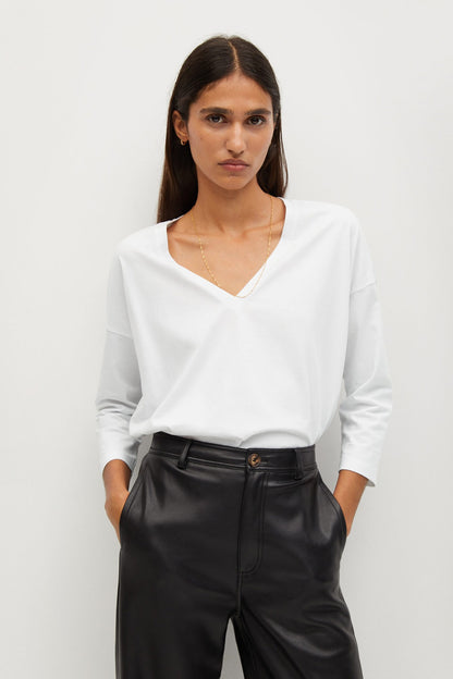 MANGO white V-neck blouse with 3/4 sleeves