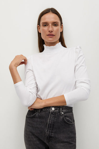 White long-sleeve ribbed turtleneck sweater, fitted knit