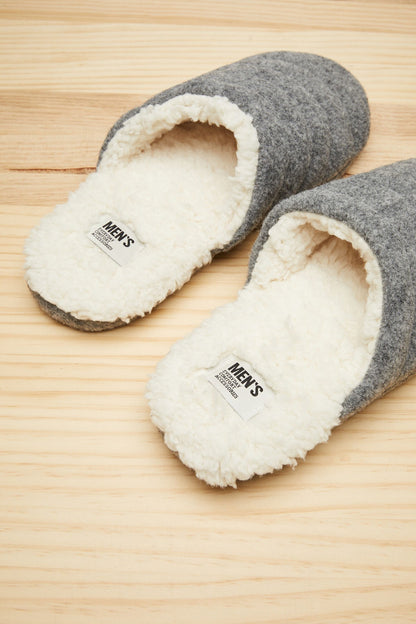 Men'secret grey slippers with plush white lining and 'MEN'S' logo patch