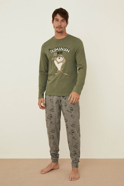 Men'secret green long-sleeve pajama top and gray printed pants