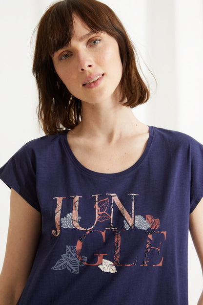 Women'secret navy graphic T-shirt close-up, crew neck short sleeves