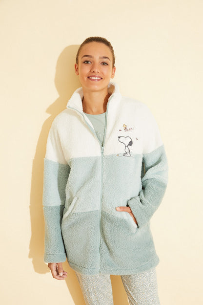 Women'secret fleece zip hoodie with Snoopy graphic, off-white and light blue