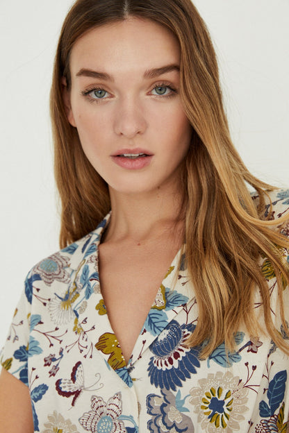 Women'secret floral pajama top with button V-neck and short sleeves