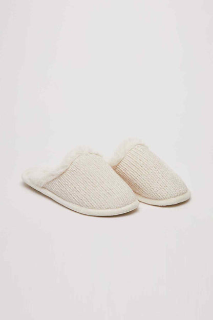 Ivory knit slip-on slippers with soft fleece lining