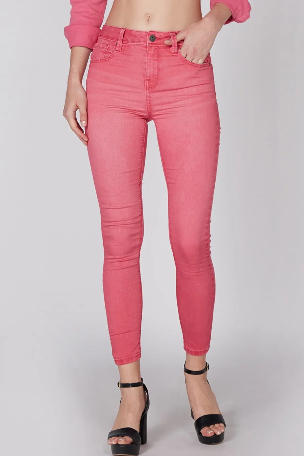 Splash - AK Galleria