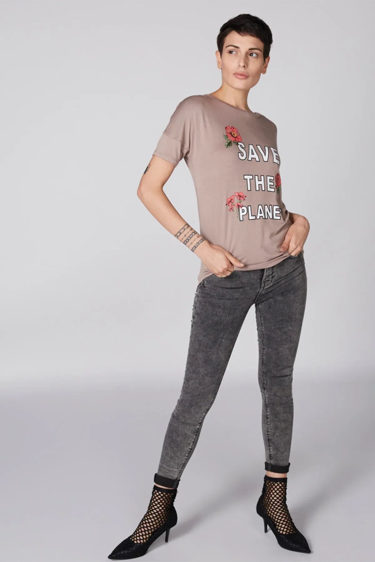 Splash - AK Galleria