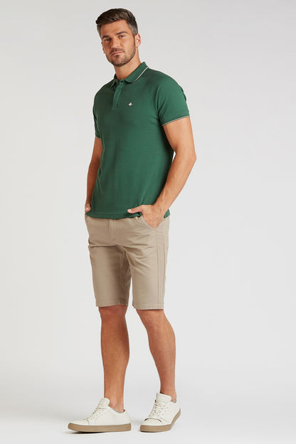 Beige men’s casual shorts with drawstring waistband, front pockets, knee length