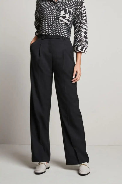 NEXT - AK Galleria