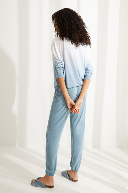 Women'secret light blue loungewear set: long-sleeve top and drawstring jogger pants