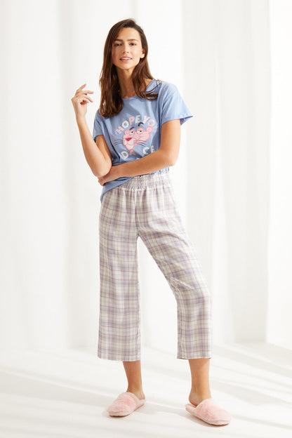 Women'secret blue graphic T-shirt with plaid cropped pants and pink slippers