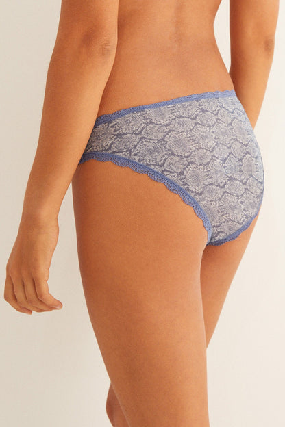 Dark blue lace hipster underwear with scalloped edges, back view
